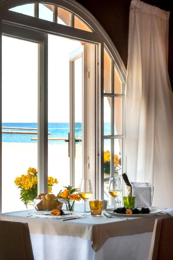 Hotel Riva Del Sole Марина-ди-Кампо Экстерьер фото