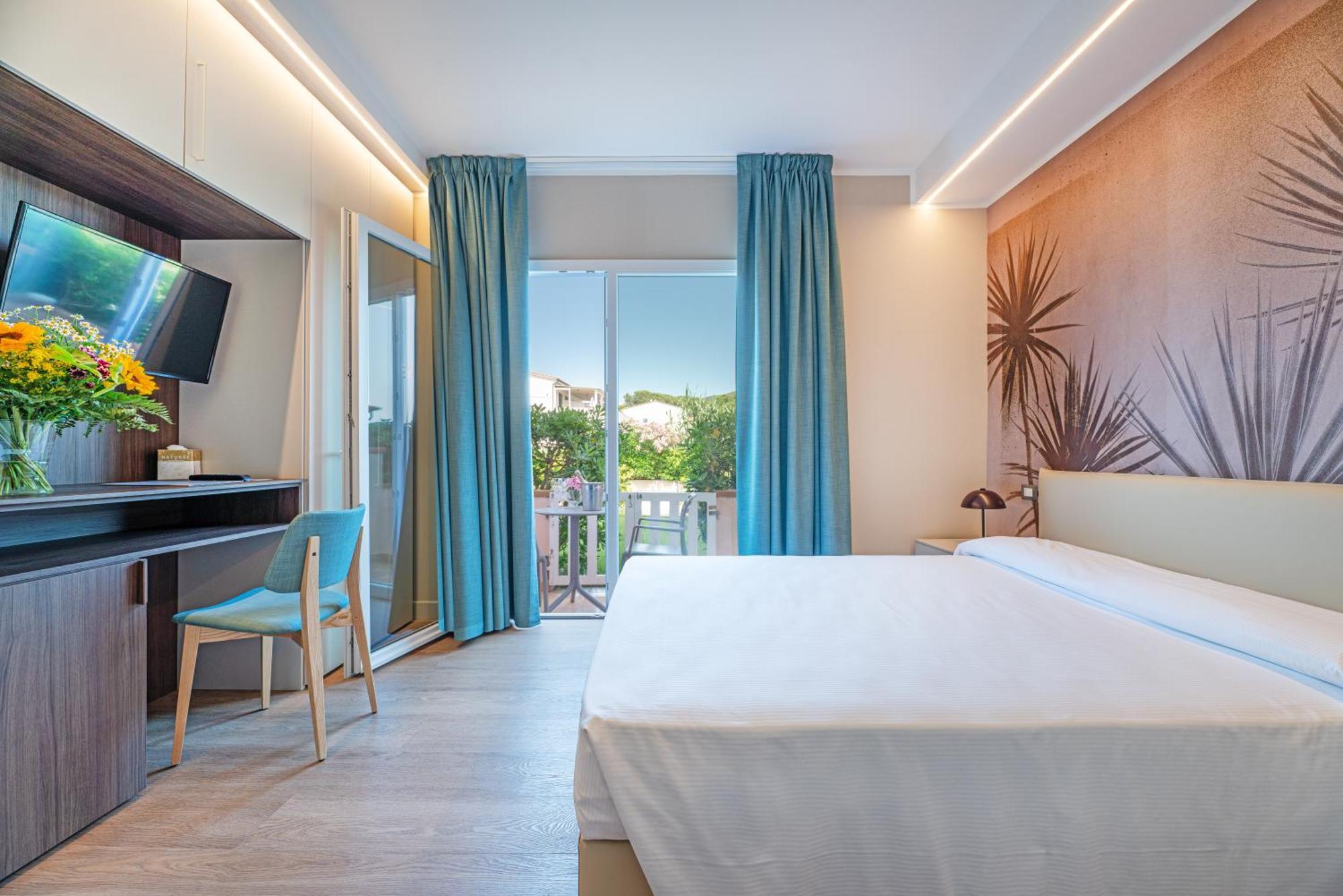 Hotel Riva Del Sole Марина-ди-Кампо Экстерьер фото