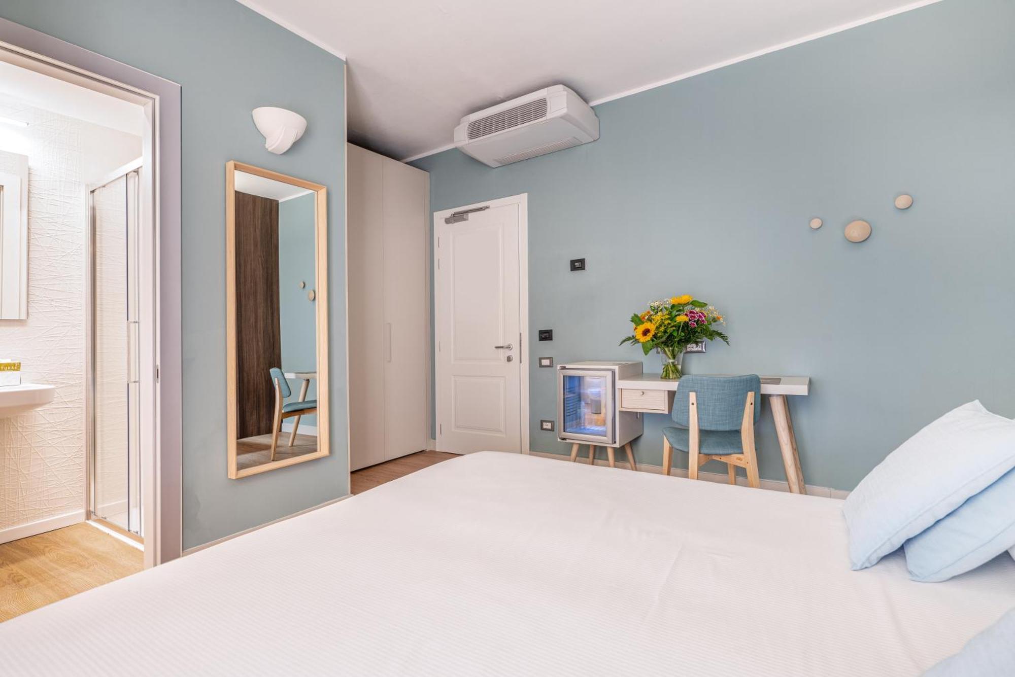Hotel Riva Del Sole Марина-ди-Кампо Экстерьер фото